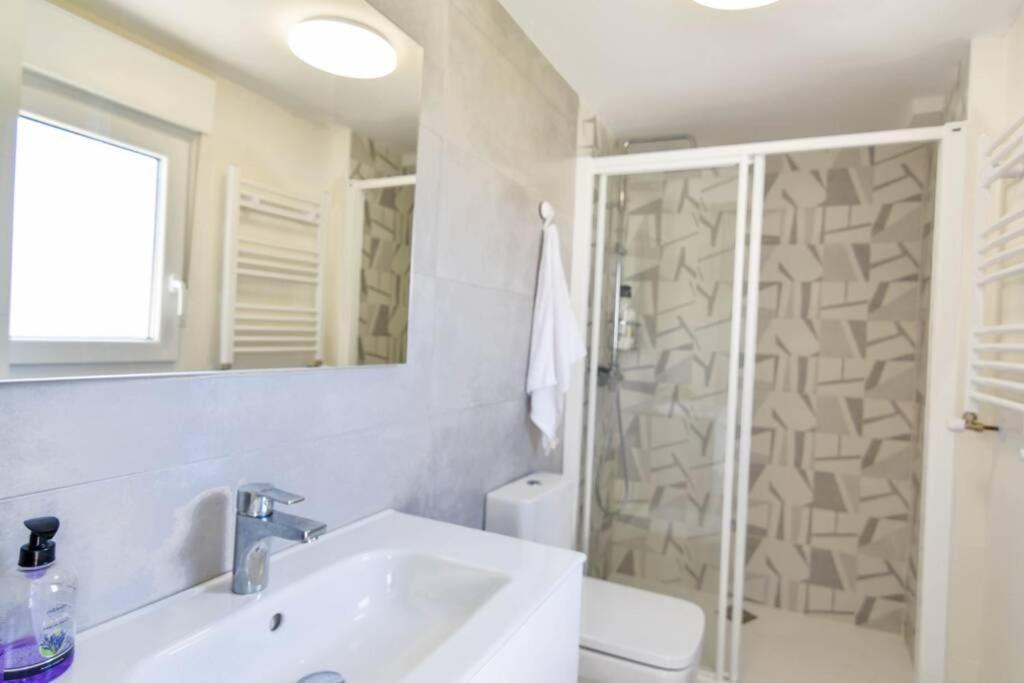 ¡Nuevo! Casa Reformada, Comoda Y Con Vistas Al Mar Santender Kültér fotó